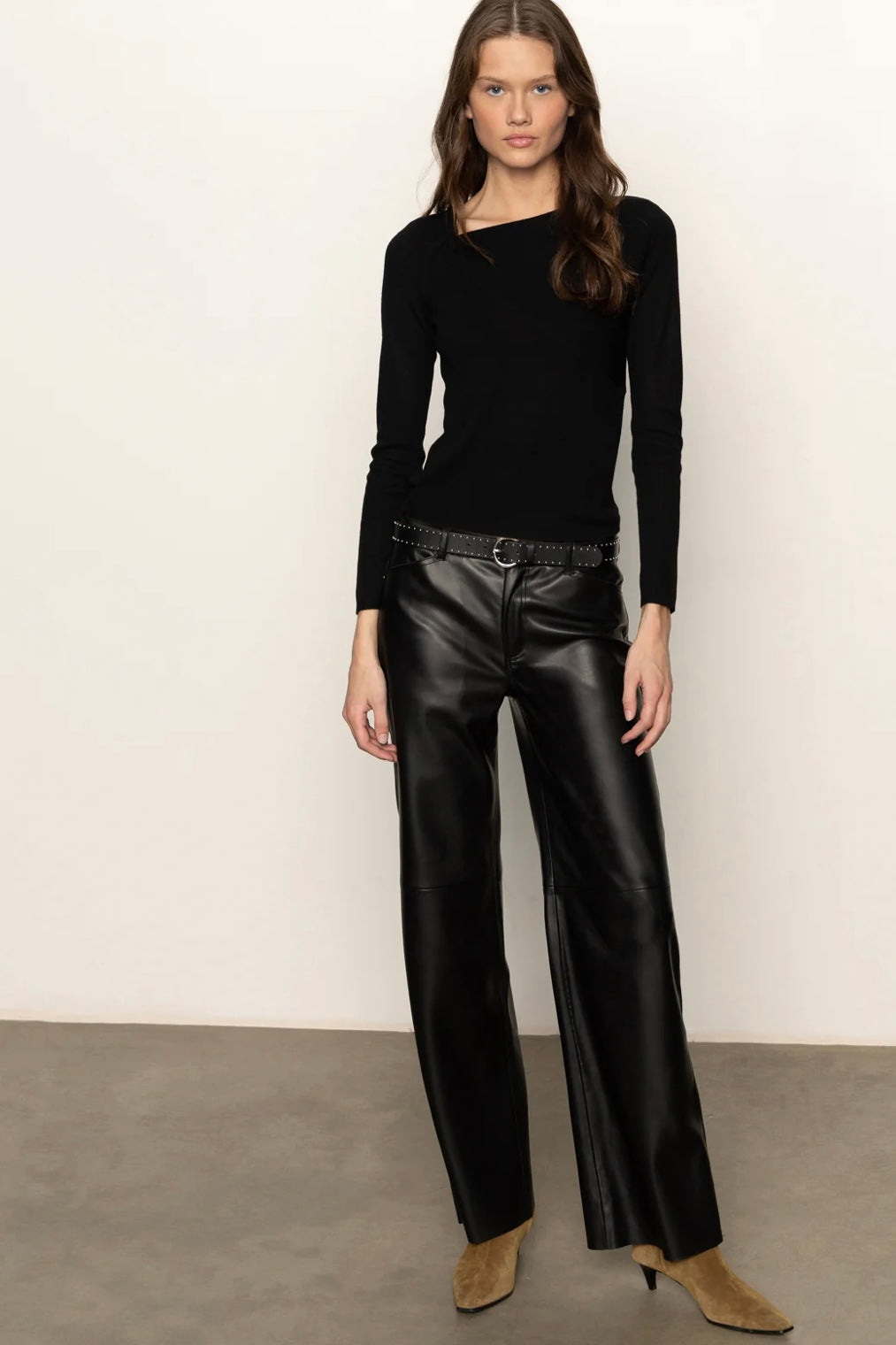 Long-Sleeve Shoulder Twist Top