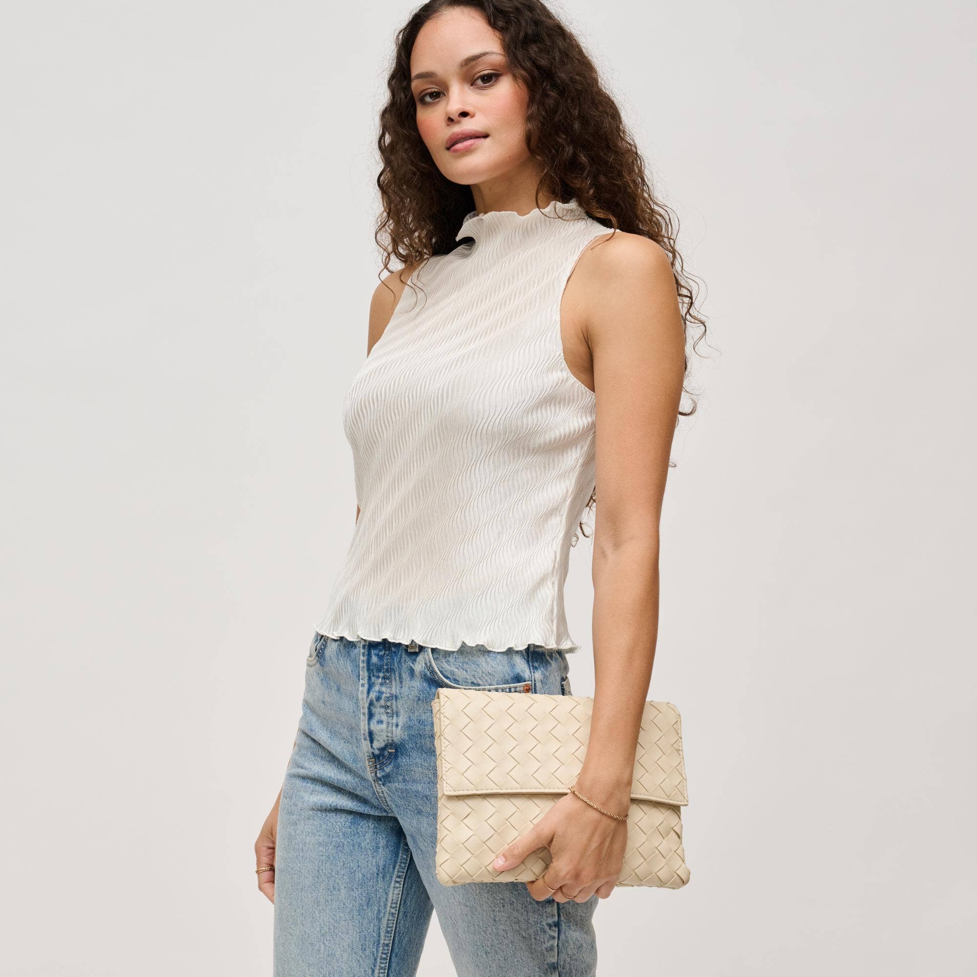 Ivy Woven Clutch