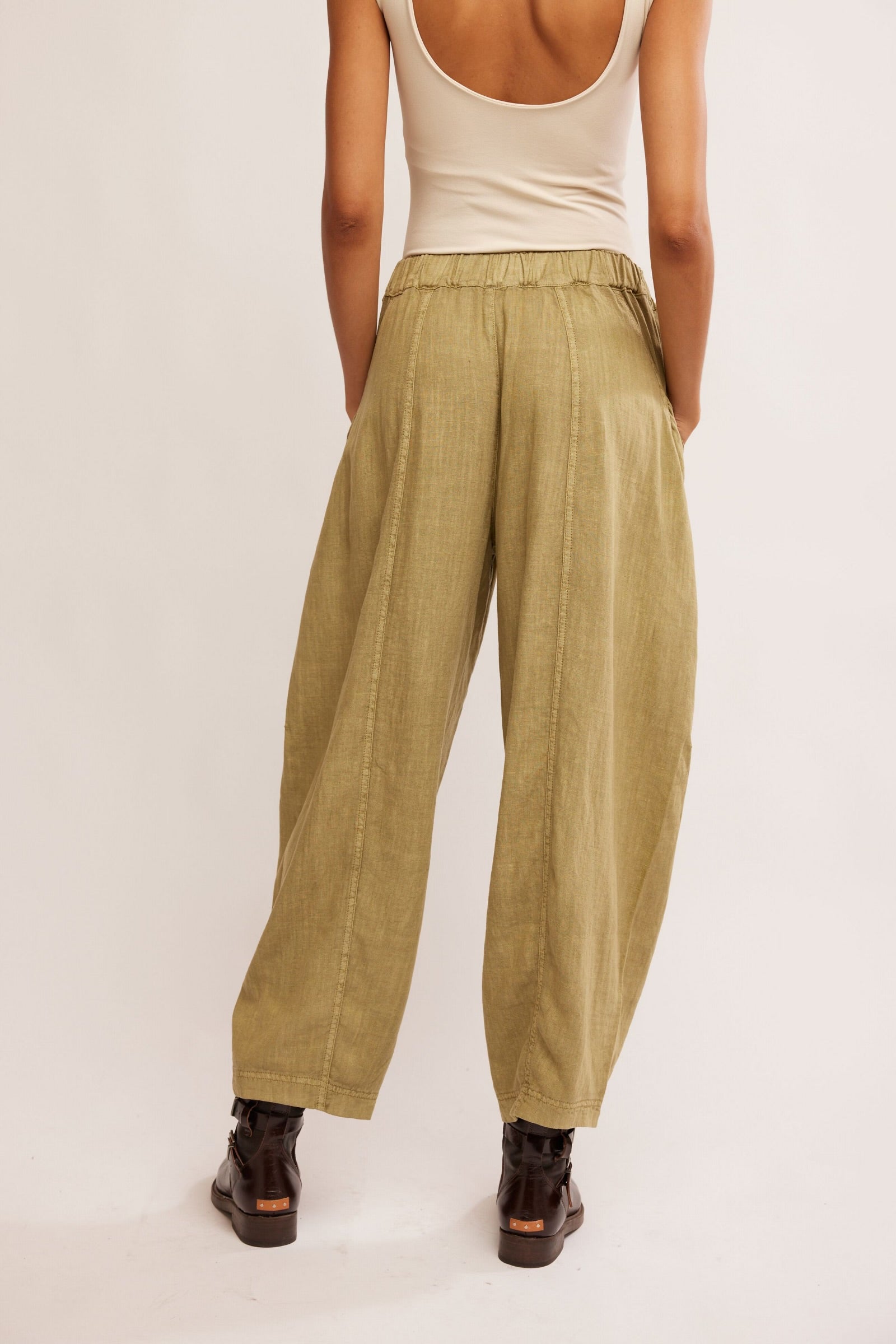 High Road Pull on Barrel Pants