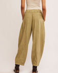 High Road Pull on Barrel Pants