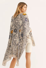 Load image into Gallery viewer, Magic Dance Border Print Kimono