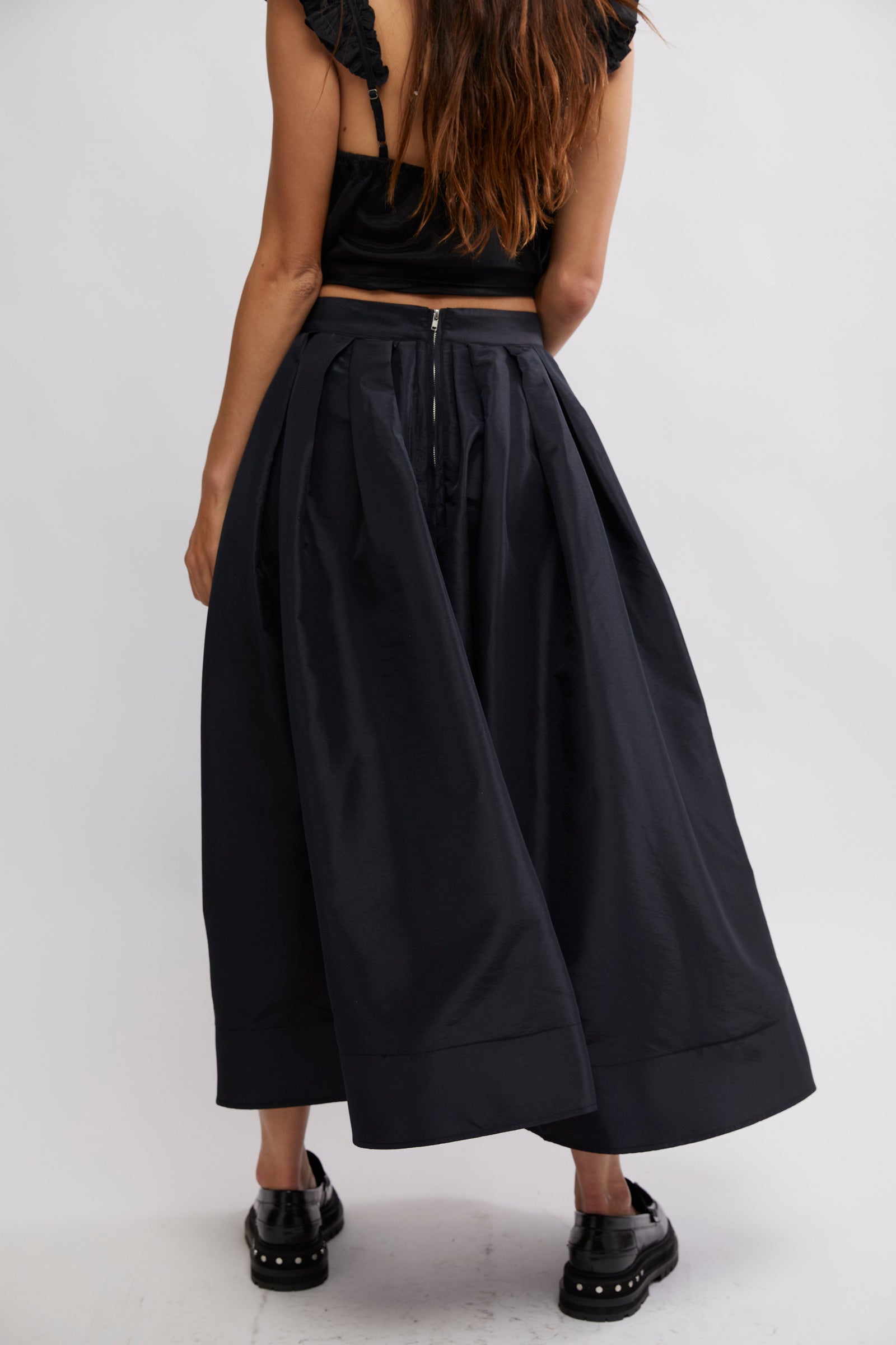 Emilia Full Skirt – Sweet Apricot
