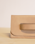 Mare Handle Clutch