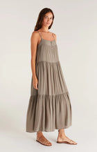Load image into Gallery viewer, Waverly Maxi Dress