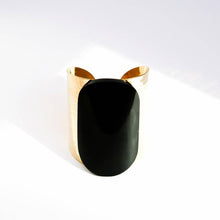 Load image into Gallery viewer, Brass hammered Tahiti Cuff horn wood jewelry bracelet cuff: Black horn